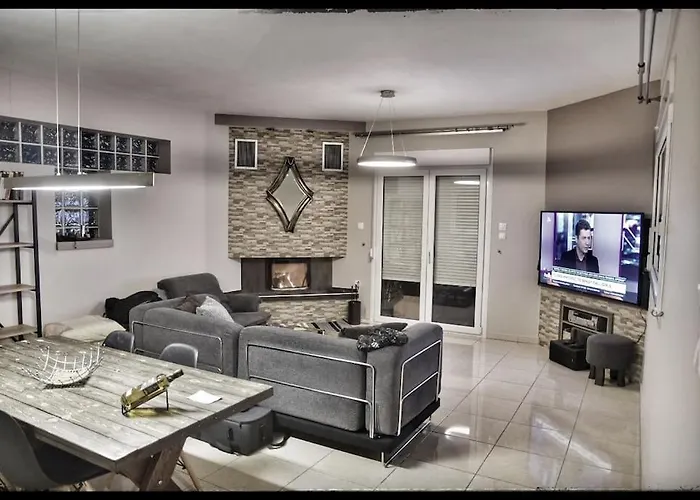 Villa La Maisonnette Árgos Orestikón